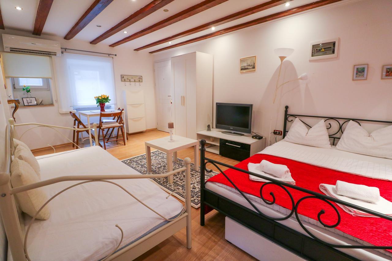 Appartement Apartman Luca à Piran Extérieur photo