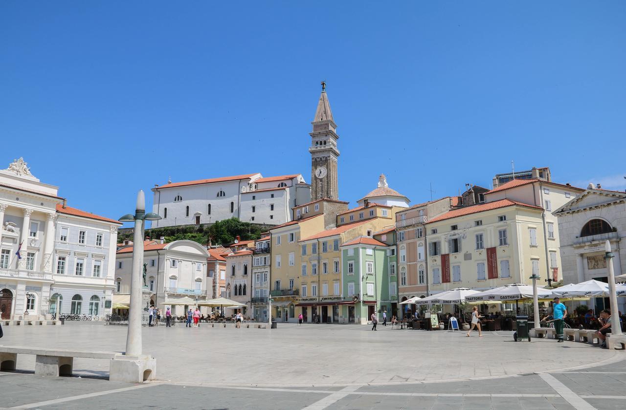 Appartement Apartman Luca à Piran Extérieur photo